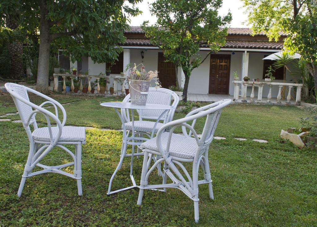 Villa Jasmin Studios Гоувия Номер фото